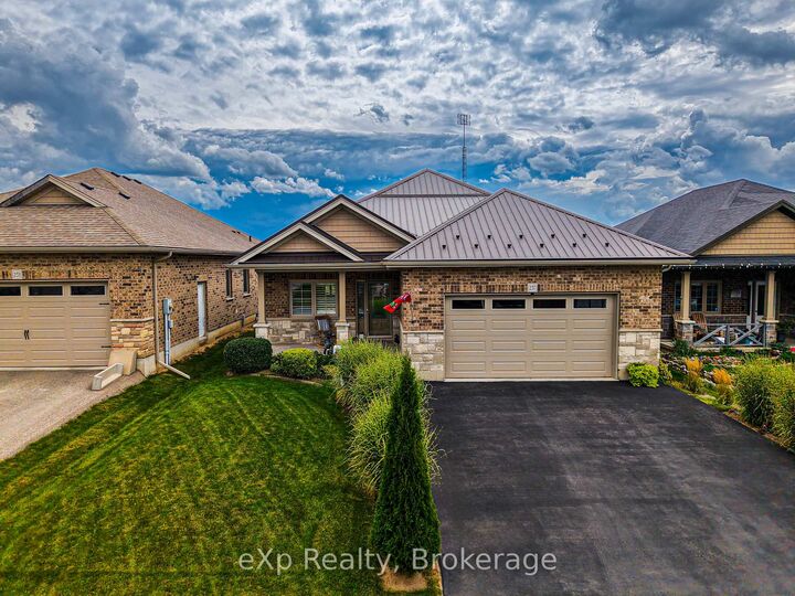 257 Donly Drive S — photo 1