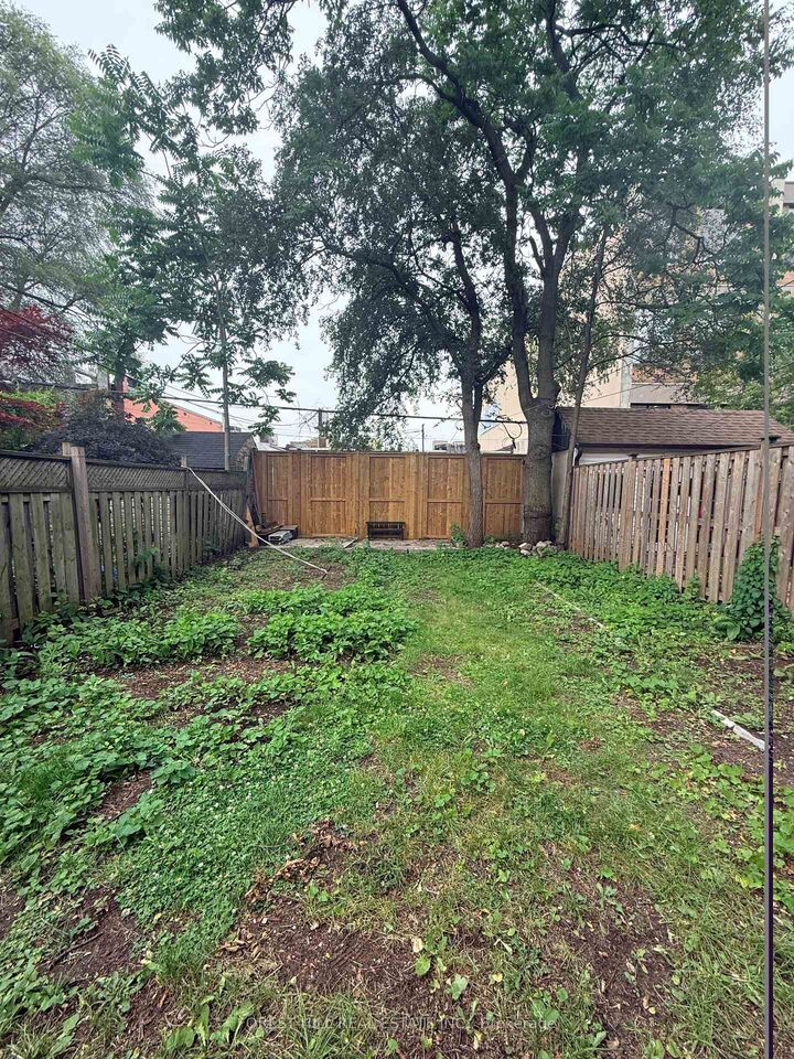 Property Photo: 132 Hazelwood Avenue ON M4J 1K5