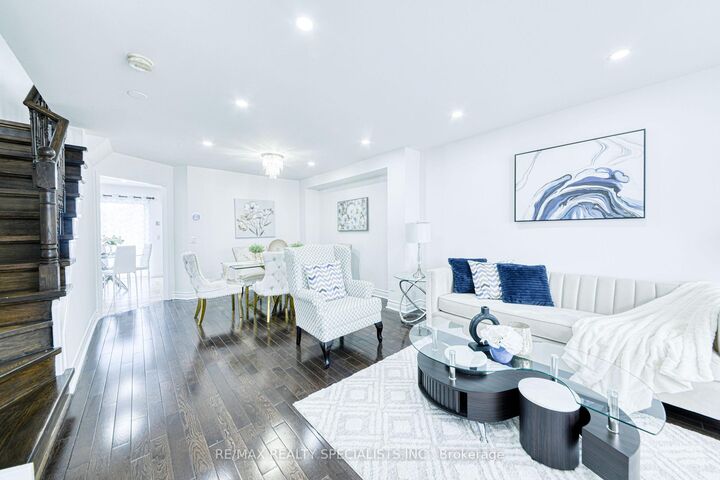 Property Photo: 35 Softneedle Avenue ON L6R 1K4