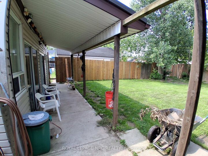 Property Photo: 42 Cumming Street ON L2S 1H9
