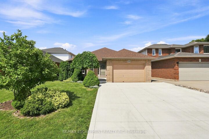 Property Photo: 210 Bastille Street ON L9B 2G5