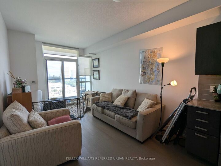 Property Photo:  1486 Bathurst Street 804  ON M5P 0A5 