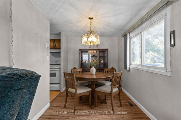 Property Photo: 20 Cameron Drive ON L0L 1T0