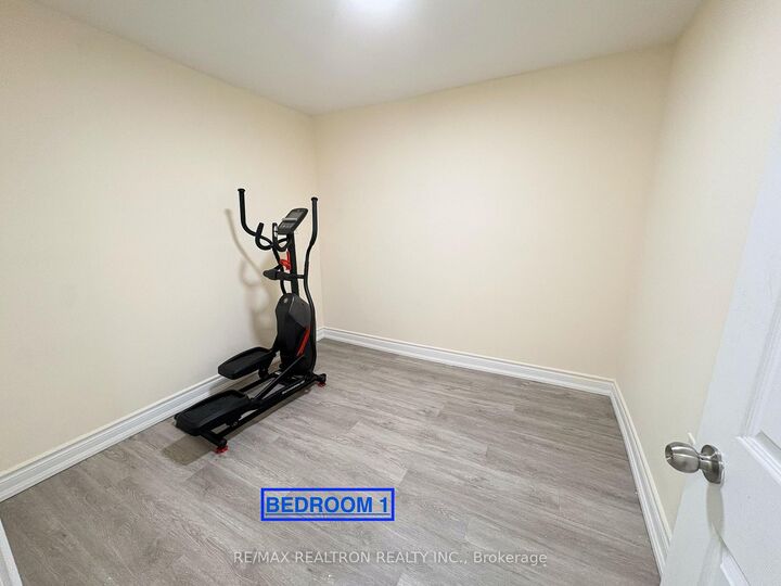 Property Photo: 39 Epps Crescent Bsmt ON L1Z 1G2