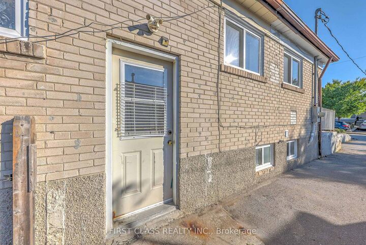 Property Photo:  214 Linden Avenue Basement  ON M1K 3H8 
