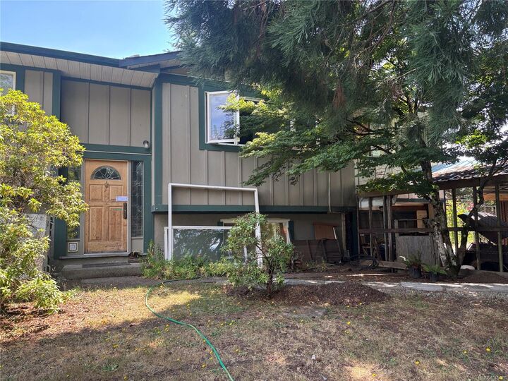 Property Photo: 1308 Wilhelmina Way BC V9B 4K3