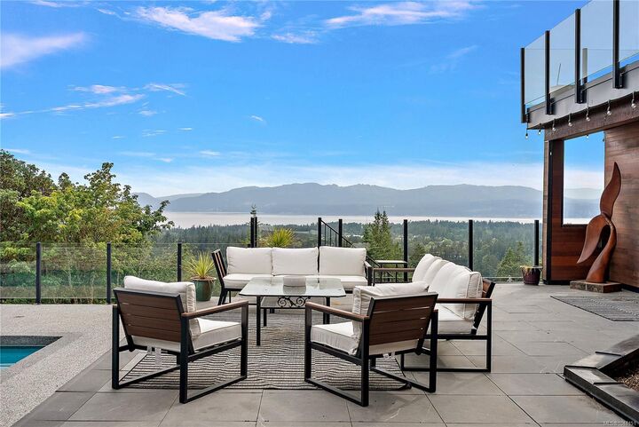 Property Photo: 11295 Acorn Pl BC V8L 5K7