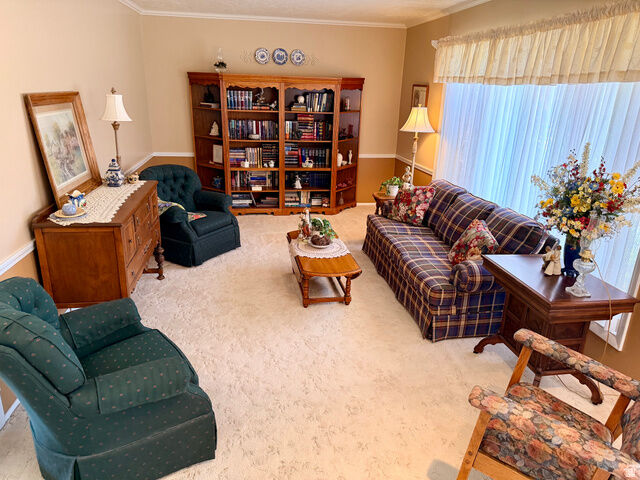Property Photo: 1246 S 775 E UT 84404