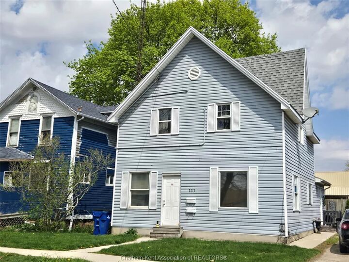 Property Photo:  111 St George Street  ON N7M 4P3 