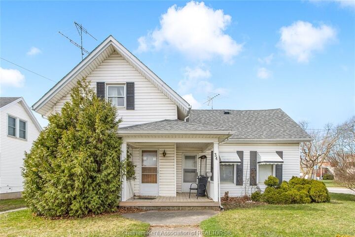 Property Photo: 34 Chatham Street South ON N0P 1A0