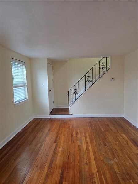 Property Photo:  155 Pennoak Dr  PA 15235 