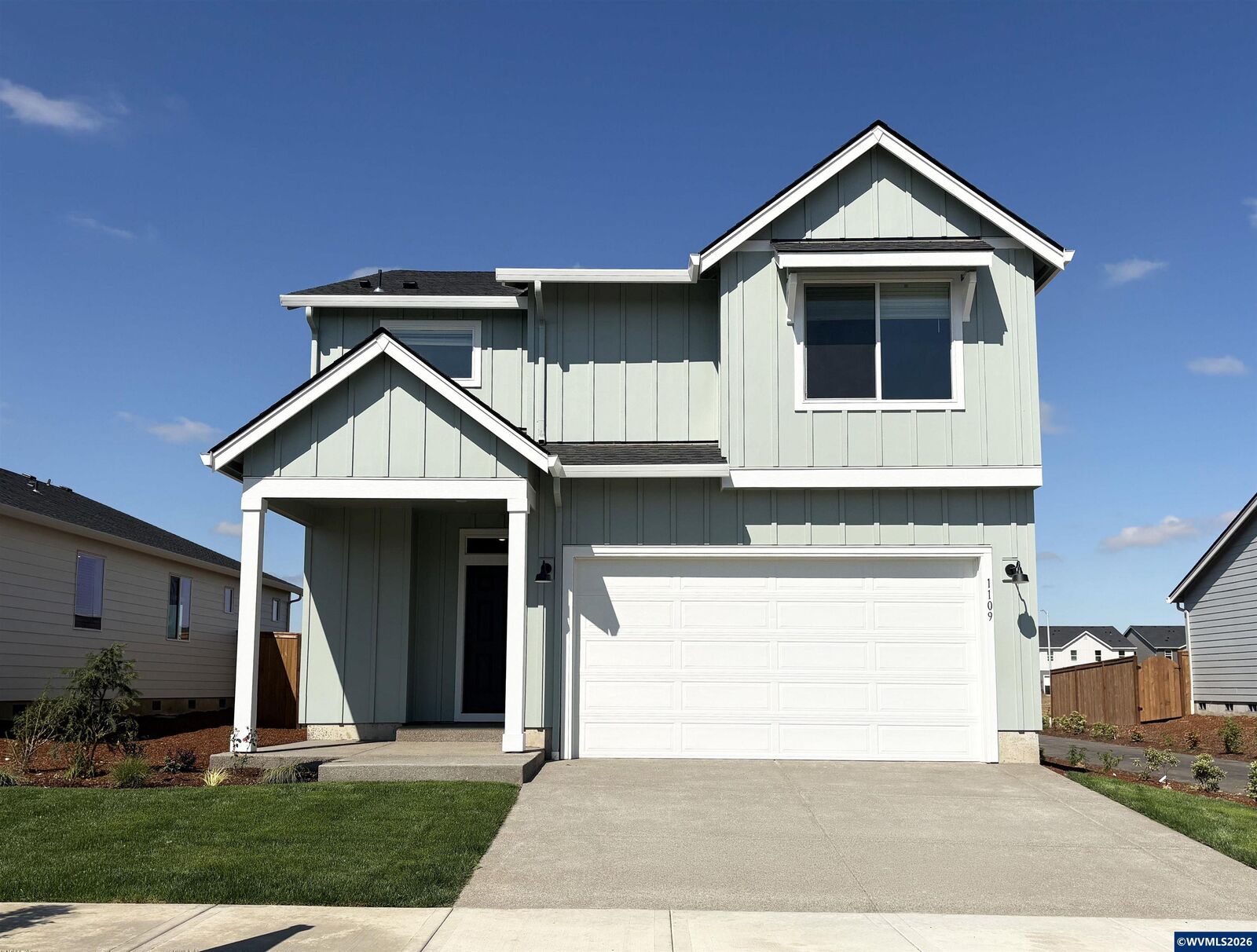 Property Photo: 1162 Clemson St OR 97071