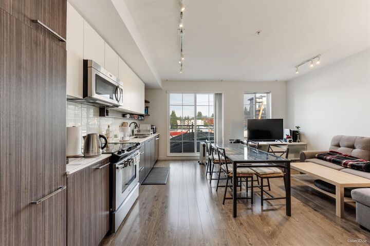 Property Photo: 618 Como Lake Avenue 201 BC V3J 0G1