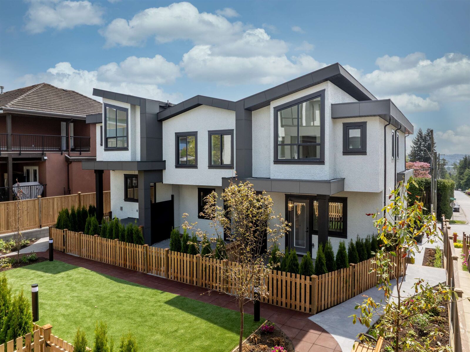 Property Photo: 753 Edgar Avenue 102 BC V3K 2J3