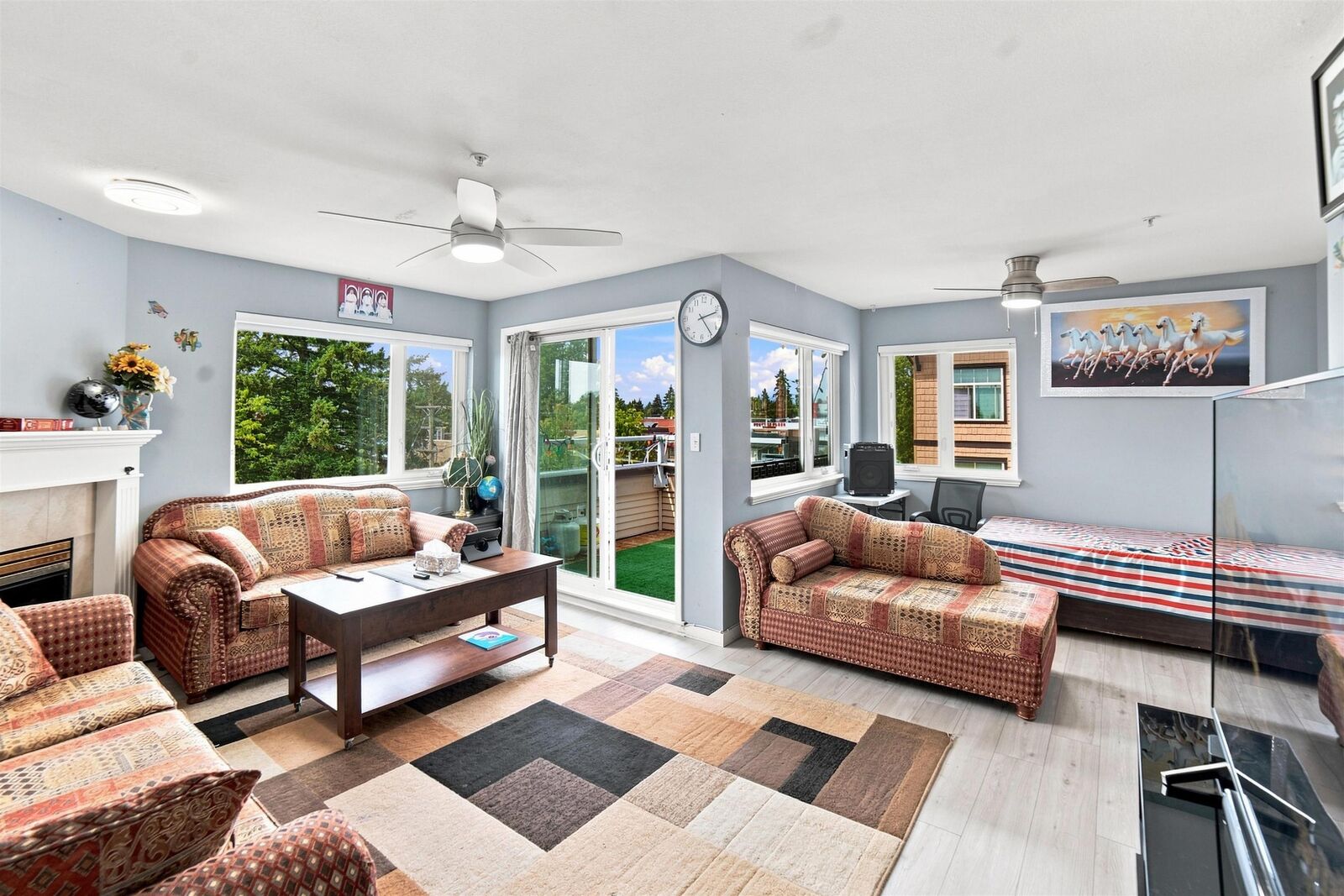 Property Photo: 8142 120A Street 411 BC V3W 0N1