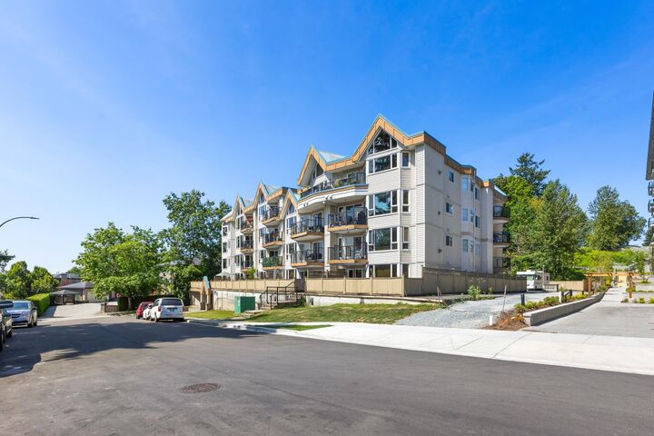 Property Photo: 11595 Fraser Street 207 BC V2X 0X7