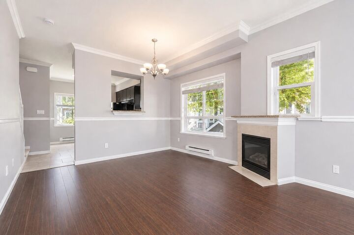 Property Photo: 9451 Granville Avenue 5 BC V6Y 1P9