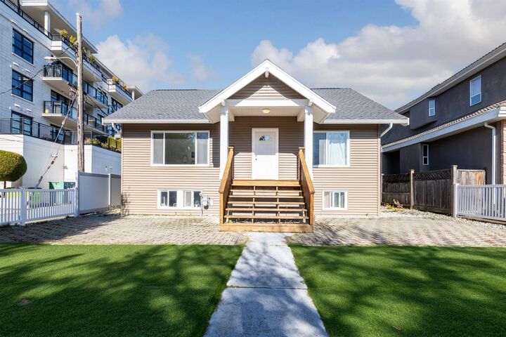 2079 W 46th Avenue — photo 1