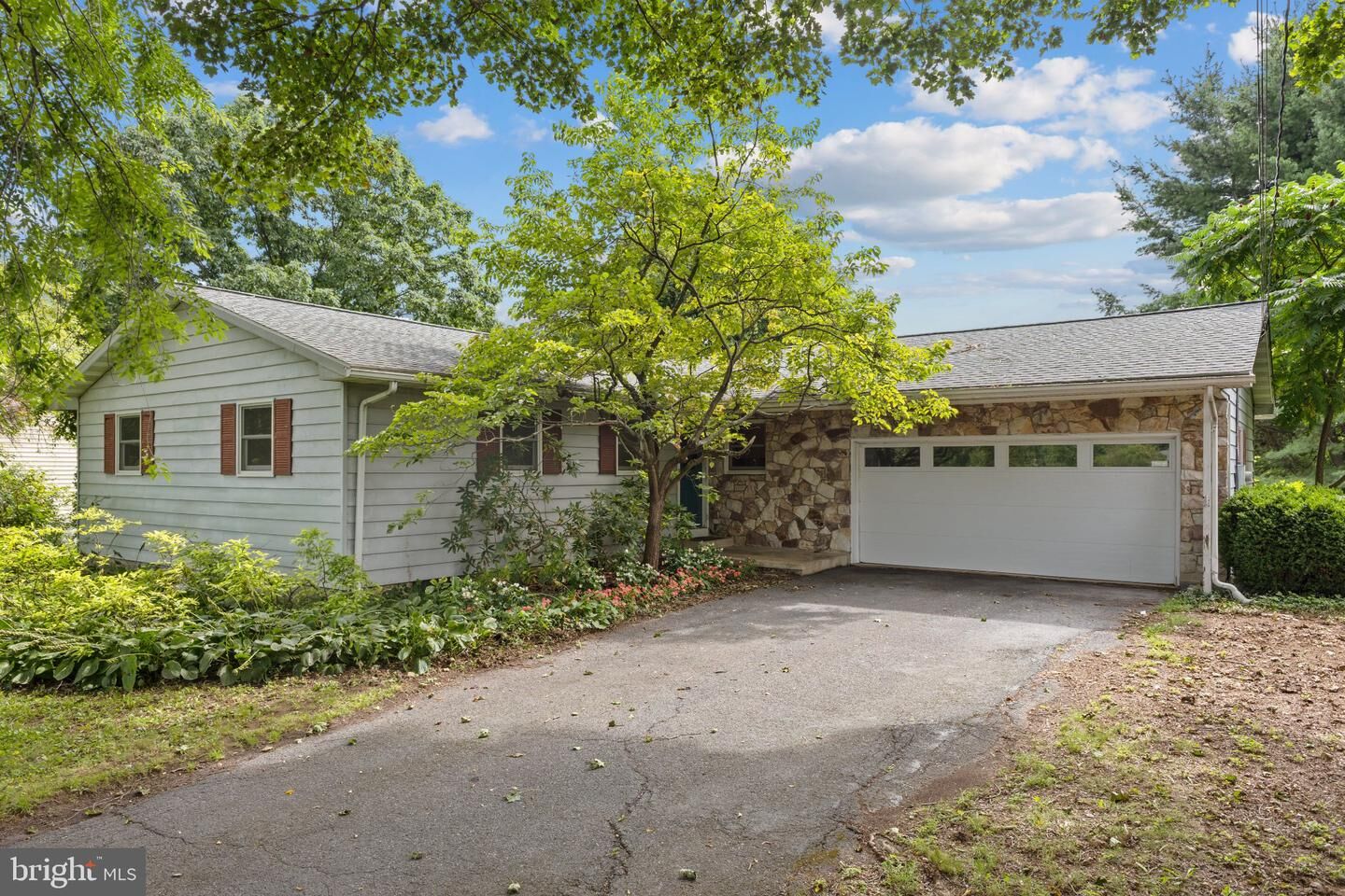 Property Photo: 10 Nittany View Circle PA 16801
