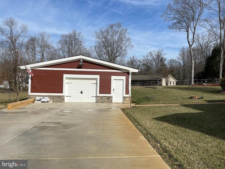 Property Photo:  8240 Sinclair Mill Road  VA 20112 