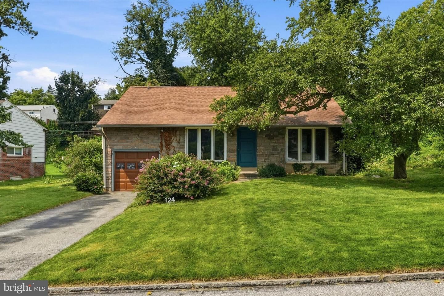 Property Photo: 124 Cornell Road PA 19004