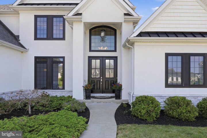 Property Photo:  5 Alexa Drive  PA 17543 