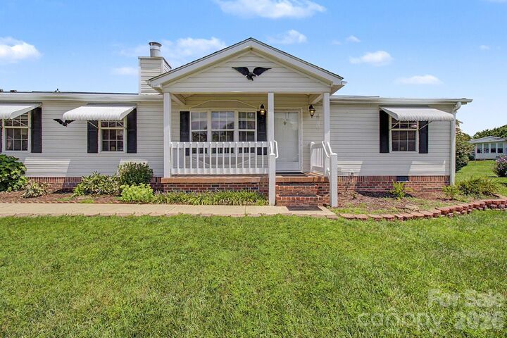 Property Photo:  204 Red Birch Court  NC 28739 