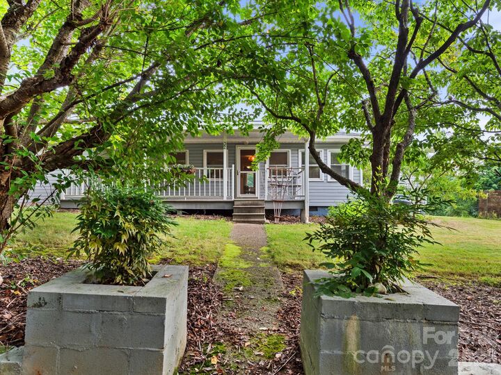 Property Photo: 32 Fair Drive NC 28715