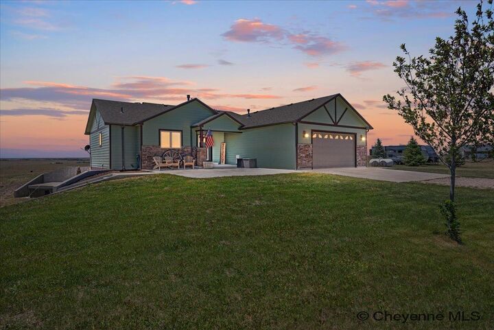 Property Photo: 3753 Riata Loop WY 82007