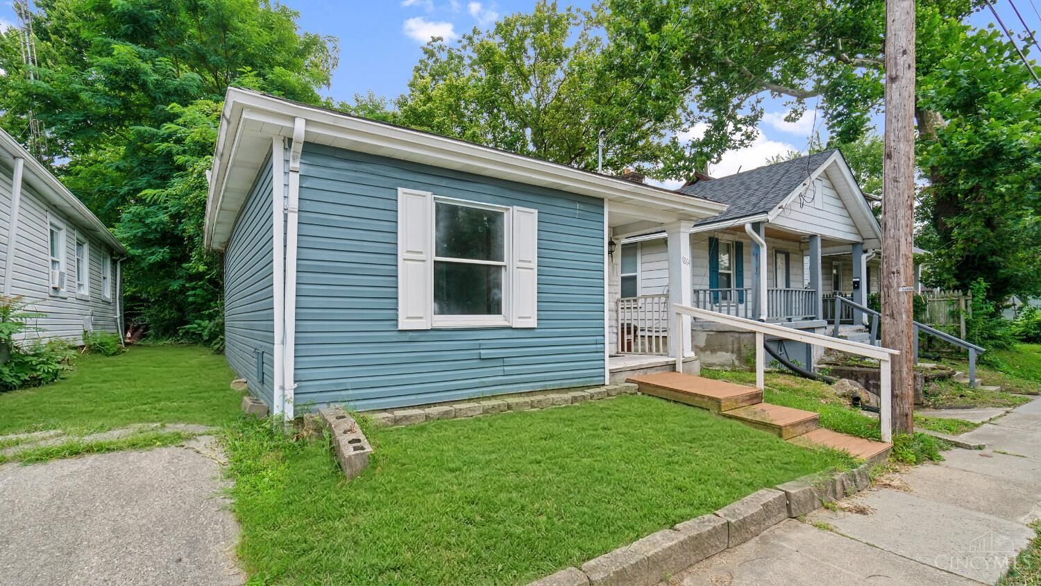 Property Photo:  6264 Simpson Avenue  OH 45224 