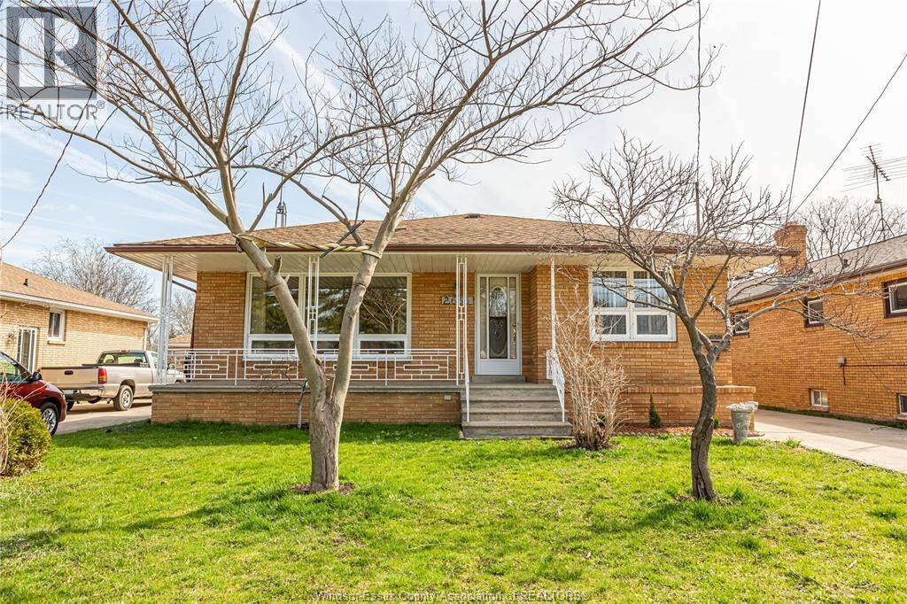 Property Photo:  2666 Jos St Louis  ON N8T 2M6 