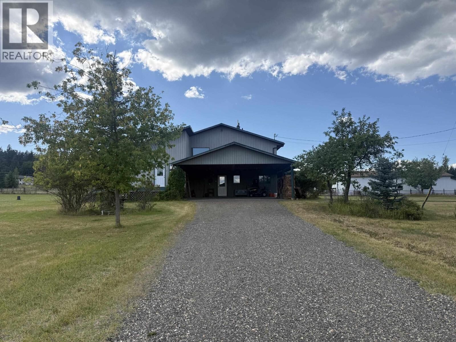 Property Photo:  2644 Selkirk Road  BC V2G 4W9 