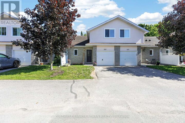 Property Photo: 505 Thomas Street ON L0M 1S0