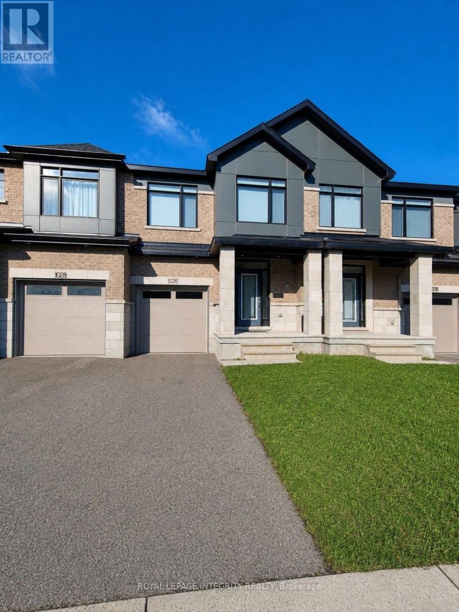 Property Photo: 1026 Hydrangea Avenue ON K4M 0K8