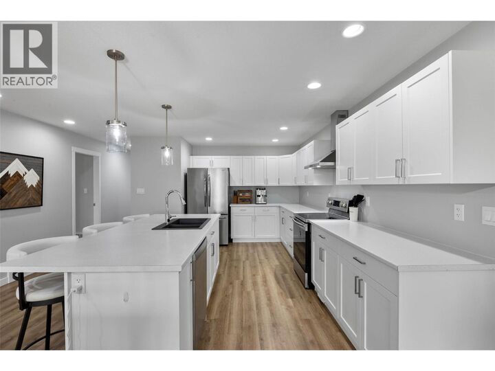 Property Photo: 668 Lyne Road BC V2B 6N7
