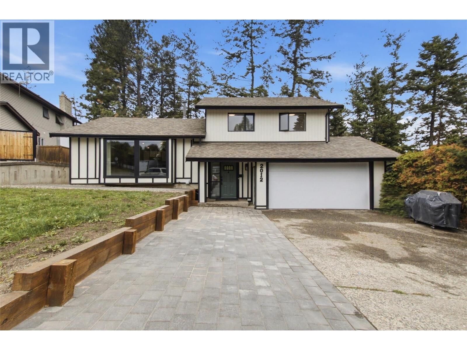Property Photo: 2012 Sifton Avenue BC V1S 1A9