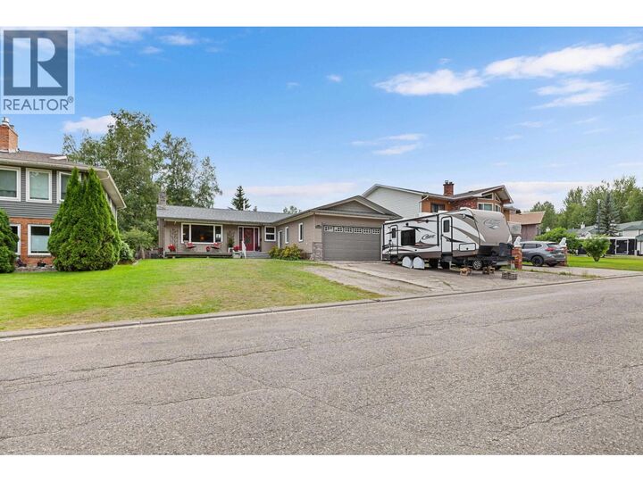 3135 Monahan Crescent — photo 1