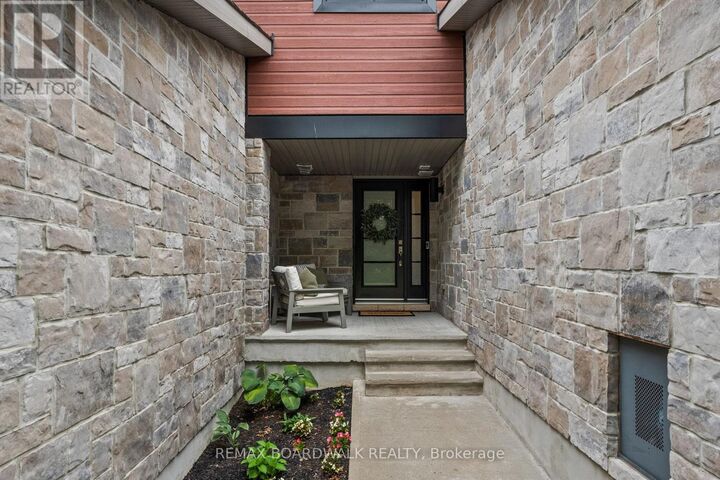 Property Photo:  1152 Docteur Corbeil Boulevard  ON K4K 0G9 