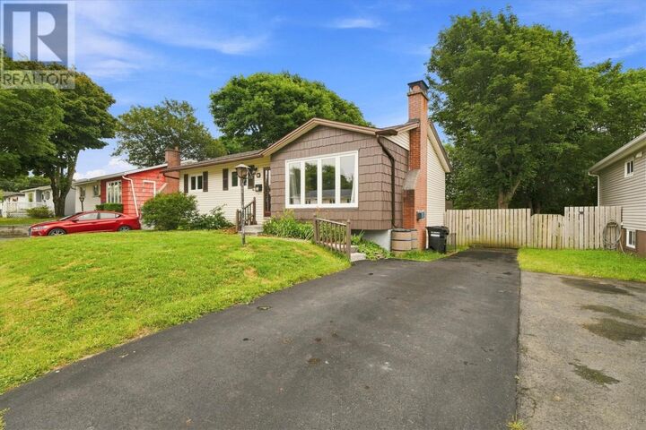Property Photo:  19 Knowling Street  NL A1E 2N8 
