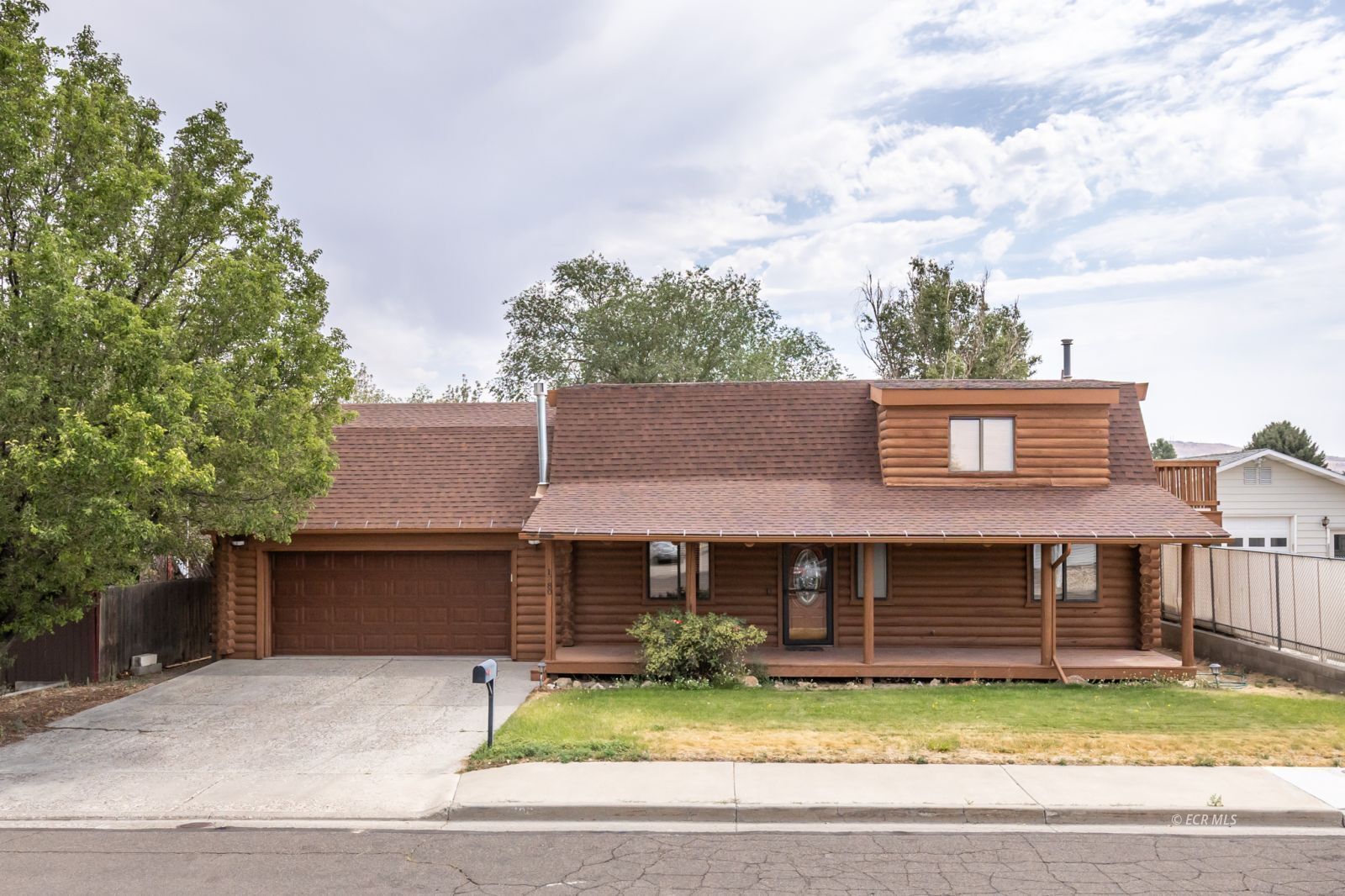 Property Photo: 1780 Sewell Drive NV 89801