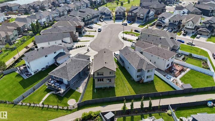 Property Photo: 17072 45 Street NW AB T5Y 4C9