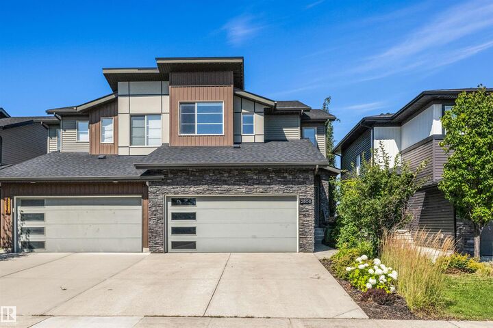 2808 Koshal Crescent SW — photo 1