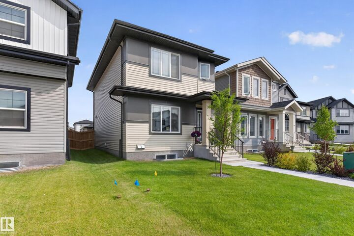 Property Photo: 76 Penn Place AB T7X 2W7