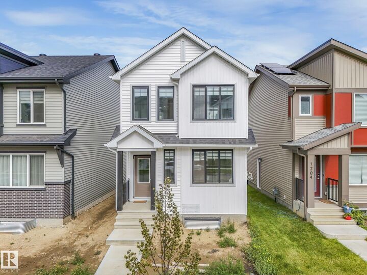 1206 Keswick Drive SW — photo 1