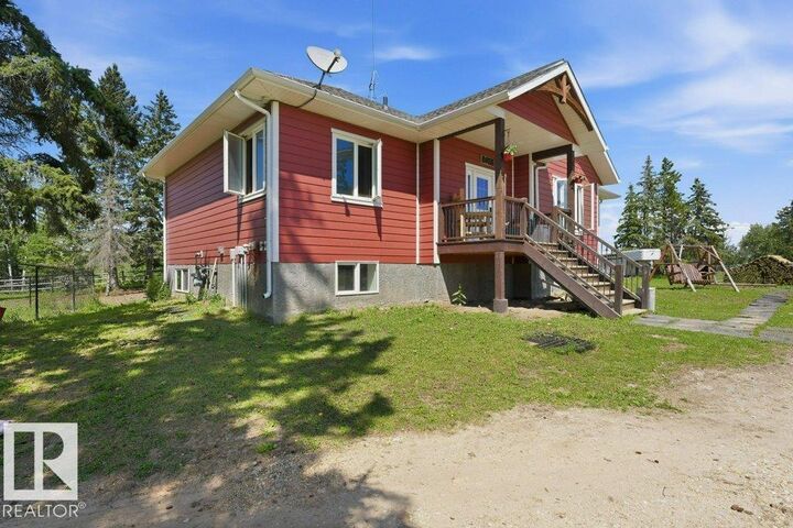 55413 Rge Road 53A — photo 1