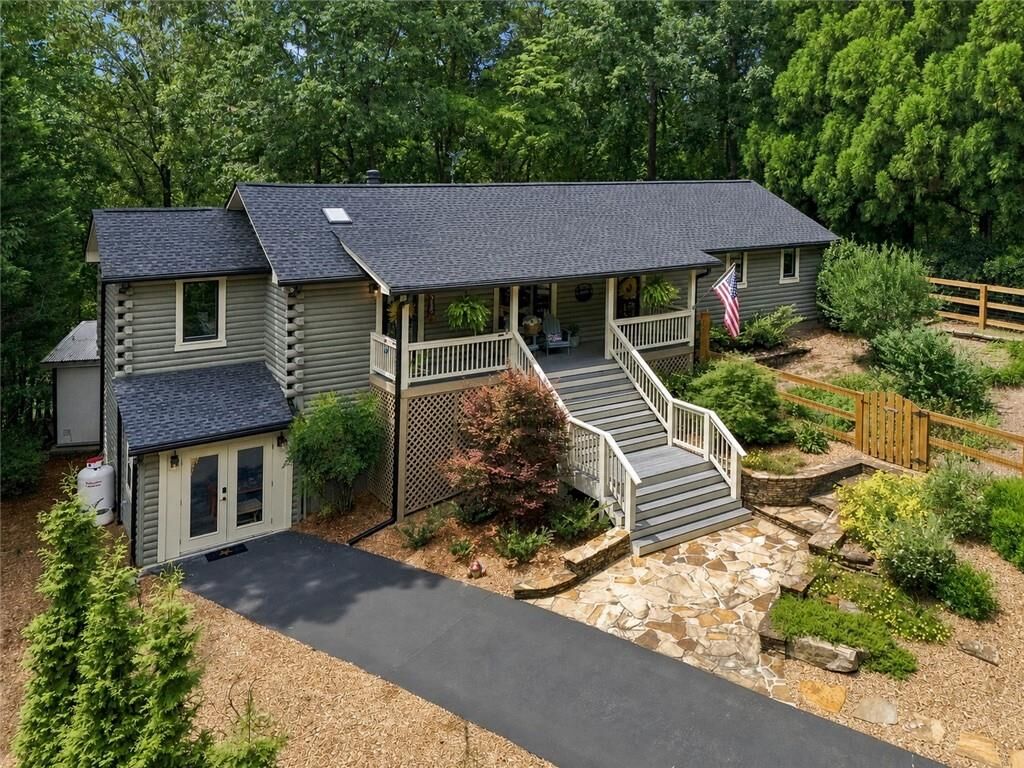 Property Photo: 3680 Sinclair Shores Road GA 30041