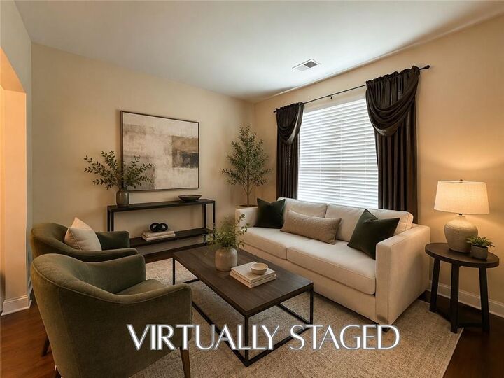 Property Photo: 1530 Brushfoot Trail GA 30024