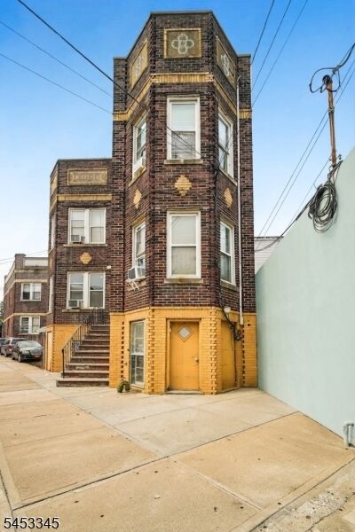 Property Photo:  531 Bloomfield Ave  NJ 07107 