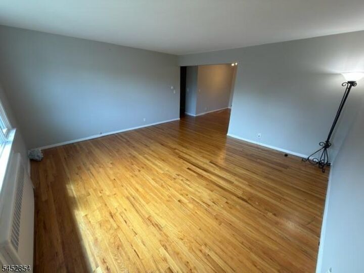 Property Photo:  28 Chambers Ct  NJ 07013 