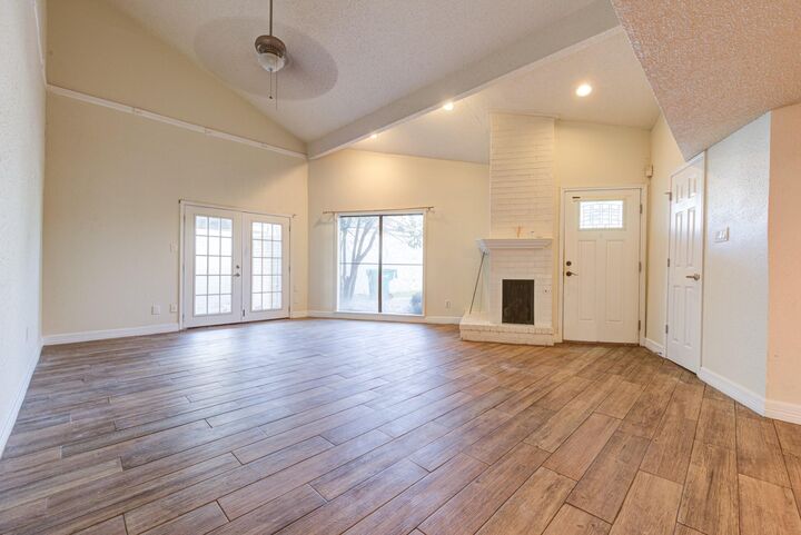 Property Photo:  10822 Kirktown Drive  TX 77089 
